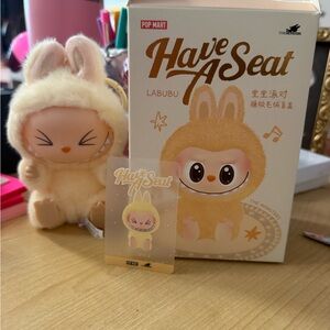 Labubu Have A Seat Plush sisi